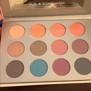 Pur 12 piece eyeshadow palette l117